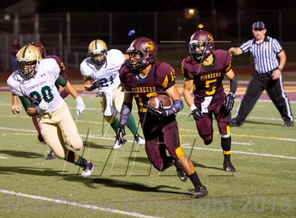 Thumbnail 2 in Temple City @ Simi Valley photogallery.
