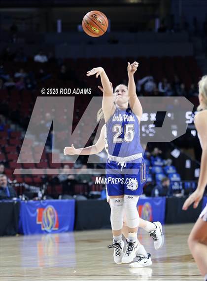 Thumbnail 2 in Pius X vs. North Platte (NSAA Class A Quarterfinal)  photogallery.