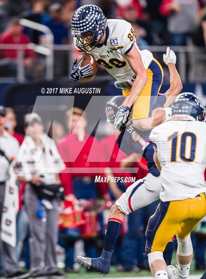 Thumbnail 2 in Highland Park vs. Ryan (UIL 5A DI Semifinal) photogallery.