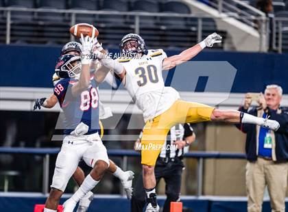 Thumbnail 2 in Highland Park vs. Ryan (UIL 5A DI Semifinal) photogallery.