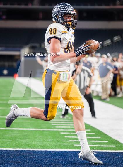 Thumbnail 2 in Highland Park vs. Ryan (UIL 5A DI Semifinal) photogallery.
