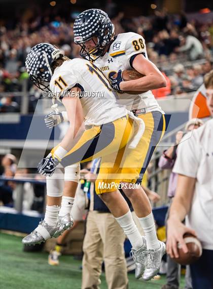 Thumbnail 2 in Highland Park vs. Ryan (UIL 5A DI Semifinal) photogallery.