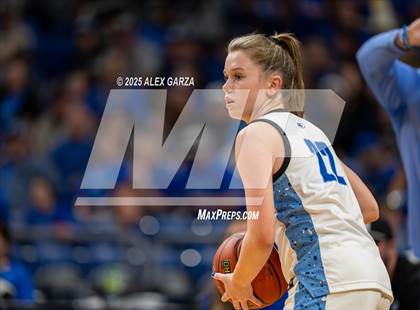 Thumbnail 3 in Decatur vs. La Vega (UIL 4A Basketball Division I Final) photogallery.