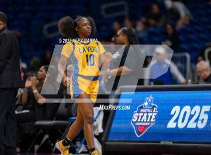 Thumbnail 1 in Decatur vs. La Vega (UIL 4A Basketball Division I Final) photogallery.