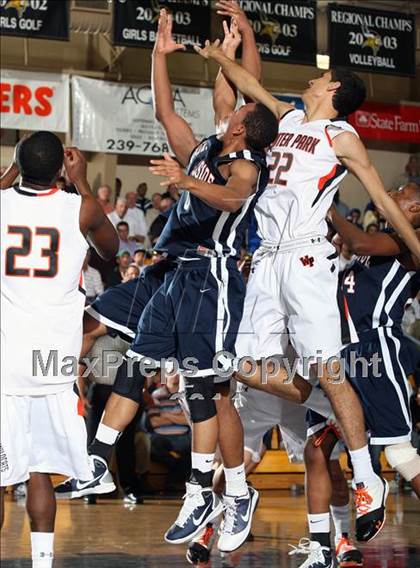Thumbnail 3 in Winter Park vs. Riverside (City of Palms Classic) photogallery.