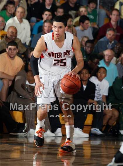 Thumbnail 2 in Winter Park vs. Riverside (City of Palms Classic) photogallery.