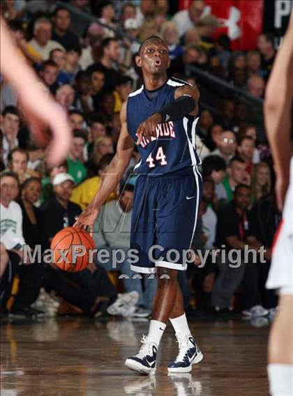 Thumbnail 1 in Winter Park vs. Riverside (City of Palms Classic) photogallery.