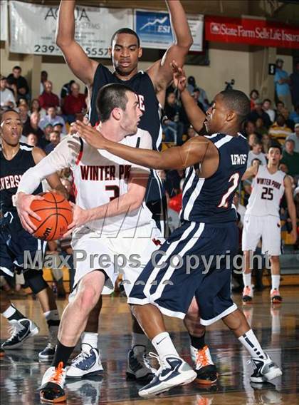 Thumbnail 1 in Winter Park vs. Riverside (City of Palms Classic) photogallery.