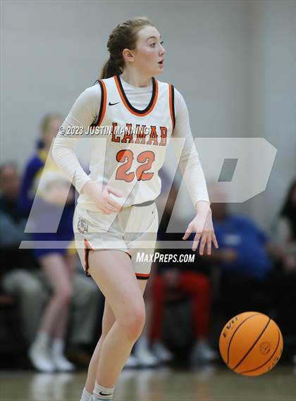 Thumbnail 1 in Lamar vs. Bergman (AAA 3A Semifinal) photogallery.
