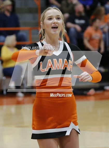 Thumbnail 2 in Lamar vs. Bergman (AAA 3A Semifinal) photogallery.