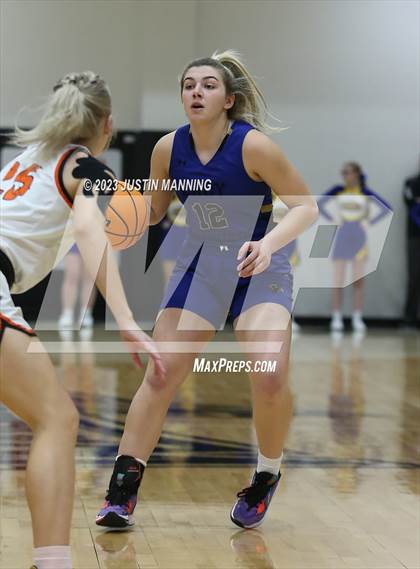 Thumbnail 3 in Lamar vs. Bergman (AAA 3A Semifinal) photogallery.