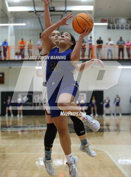Thumbnail 3 in Lamar vs. Bergman (AAA 3A Semifinal) photogallery.