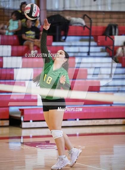 Thumbnail 3 in Eureka @ Carlin photogallery.