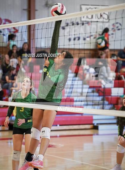 Thumbnail 2 in Eureka @ Carlin photogallery.