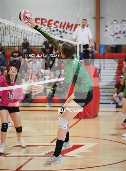 Thumbnail 3 in Eureka @ Carlin photogallery.