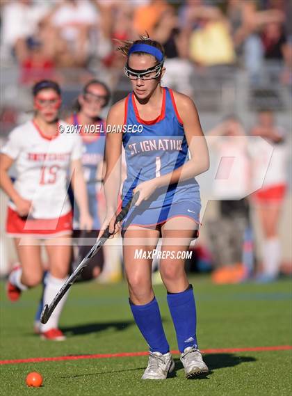 Thumbnail 2 in University vs St. Ignatius photogallery.