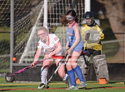 Thumbnail 3 in University vs St. Ignatius photogallery.