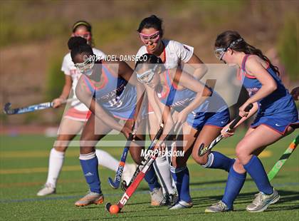 Thumbnail 1 in University vs St. Ignatius photogallery.