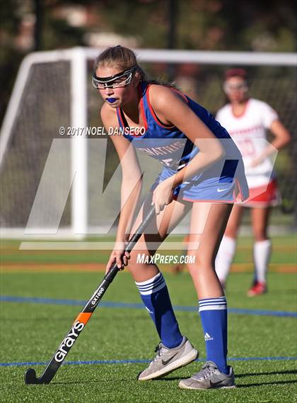 Thumbnail 2 in University vs St. Ignatius photogallery.