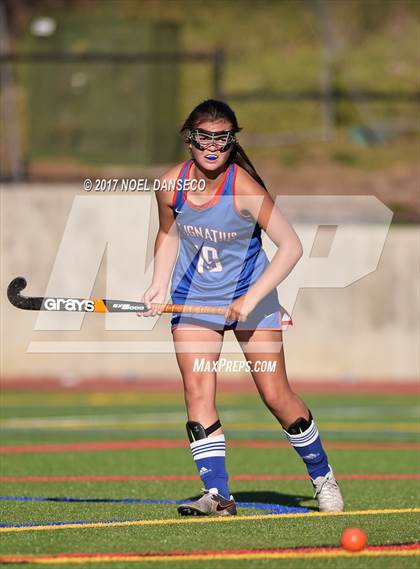 Thumbnail 2 in University vs St. Ignatius photogallery.