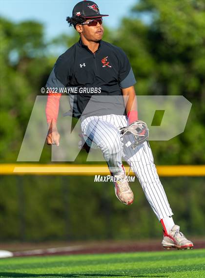 Thumbnail 3 in Spring Hill vs. Melissa (UIL 4A Region II Semifinal Game 2) photogallery.