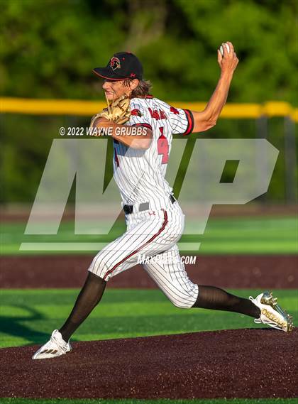 Thumbnail 3 in Spring Hill vs. Melissa (UIL 4A Region II Semifinal Game 2) photogallery.