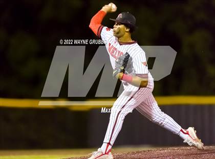 Thumbnail 2 in Spring Hill vs. Melissa (UIL 4A Region II Semifinal Game 2) photogallery.