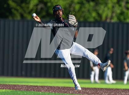 Thumbnail 2 in Spring Hill vs. Melissa (UIL 4A Region II Semifinal Game 2) photogallery.