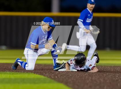 Thumbnail 2 in Spring Hill vs. Melissa (UIL 4A Region II Semifinal Game 2) photogallery.