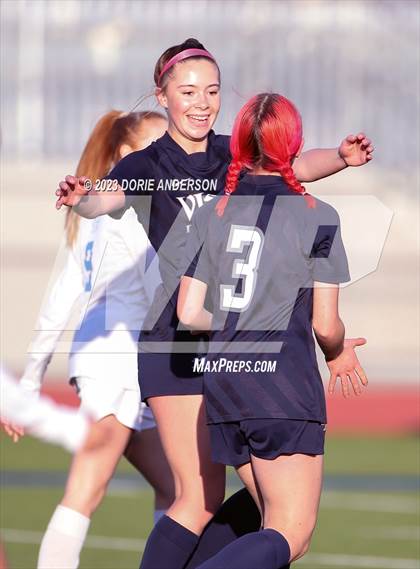 Thumbnail 1 in Folsom @ Vista del Lago photogallery.