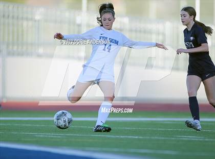 Thumbnail 2 in Folsom @ Vista del Lago photogallery.