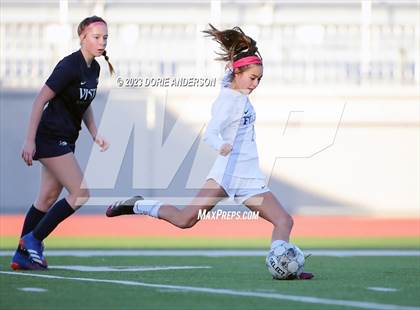 Thumbnail 1 in Folsom @ Vista del Lago photogallery.