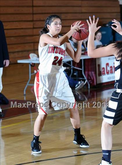 Thumbnail 1 in Hart vs. Ramona Convent (La Canada Tournament) photogallery.