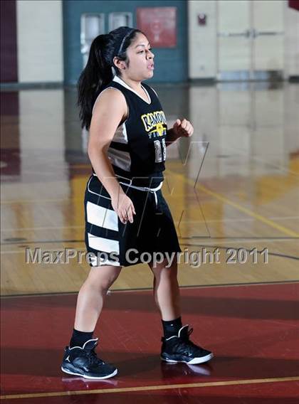 Thumbnail 3 in Hart vs. Ramona Convent (La Canada Tournament) photogallery.