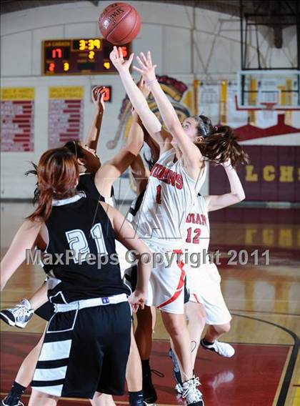 Thumbnail 2 in Hart vs. Ramona Convent (La Canada Tournament) photogallery.