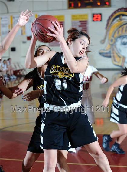 Thumbnail 2 in Hart vs. Ramona Convent (La Canada Tournament) photogallery.