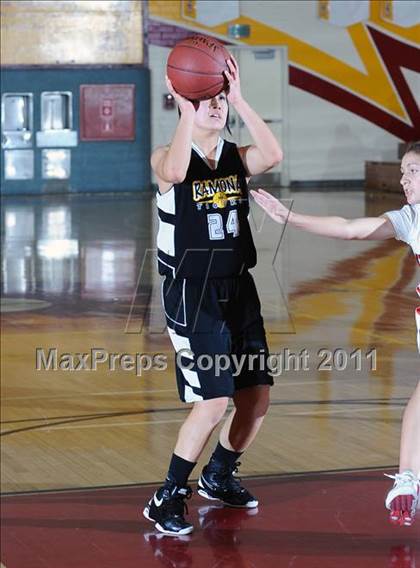 Thumbnail 2 in Hart vs. Ramona Convent (La Canada Tournament) photogallery.