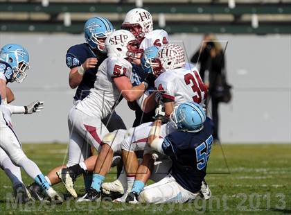 Thumbnail 2 in Corona del Mar vs. Sacred Heart Prep (CIF State D3 Final) photogallery.