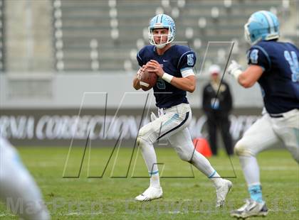 Thumbnail 1 in Corona del Mar vs. Sacred Heart Prep (CIF State D3 Final) photogallery.