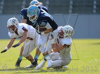 Thumbnail 2 in Corona del Mar vs. Sacred Heart Prep (CIF State D3 Final) photogallery.