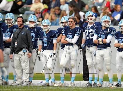 Thumbnail 2 in Corona del Mar vs. Sacred Heart Prep (CIF State D3 Final) photogallery.