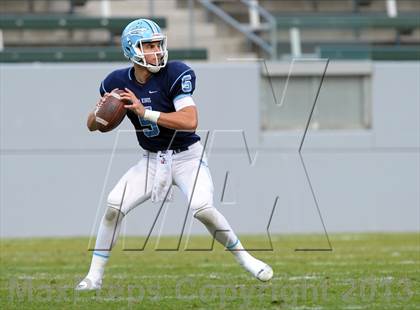 Thumbnail 2 in Corona del Mar vs. Sacred Heart Prep (CIF State D3 Final) photogallery.