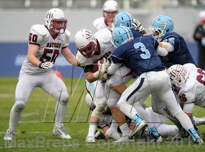 Thumbnail 3 in Corona del Mar vs. Sacred Heart Prep (CIF State D3 Final) photogallery.