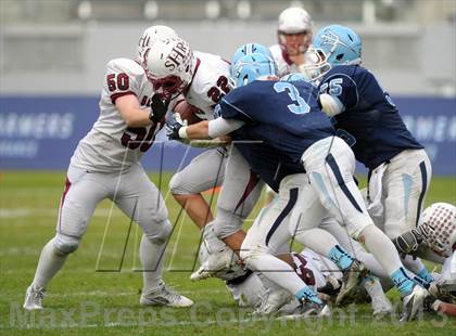 Thumbnail 1 in Corona del Mar vs. Sacred Heart Prep (CIF State D3 Final) photogallery.
