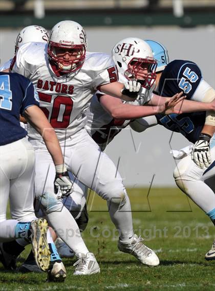 Thumbnail 2 in Corona del Mar vs. Sacred Heart Prep (CIF State D3 Final) photogallery.