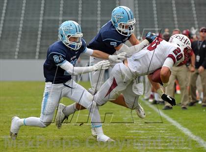 Thumbnail 1 in Corona del Mar vs. Sacred Heart Prep (CIF State D3 Final) photogallery.