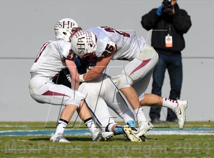 Thumbnail 1 in Corona del Mar vs. Sacred Heart Prep (CIF State D3 Final) photogallery.