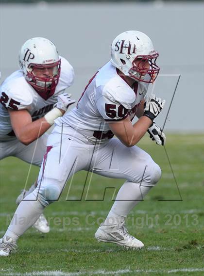 Thumbnail 2 in Corona del Mar vs. Sacred Heart Prep (CIF State D3 Final) photogallery.