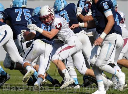 Thumbnail 1 in Corona del Mar vs. Sacred Heart Prep (CIF State D3 Final) photogallery.