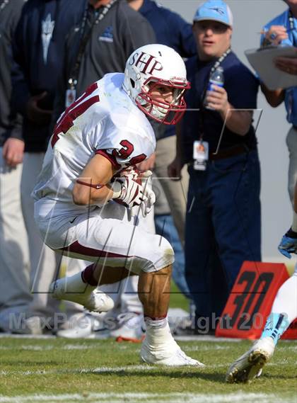 Thumbnail 2 in Corona del Mar vs. Sacred Heart Prep (CIF State D3 Final) photogallery.